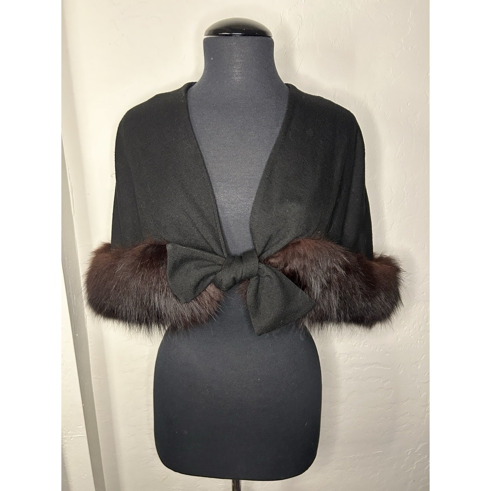 claralura original fox fur caplet womans one size S/M highend Fur cover